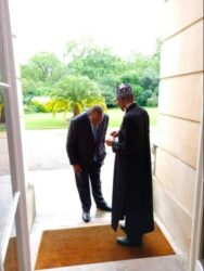 Picture of Kenyan President, Kenyatta Bows To Greet President Buhari 