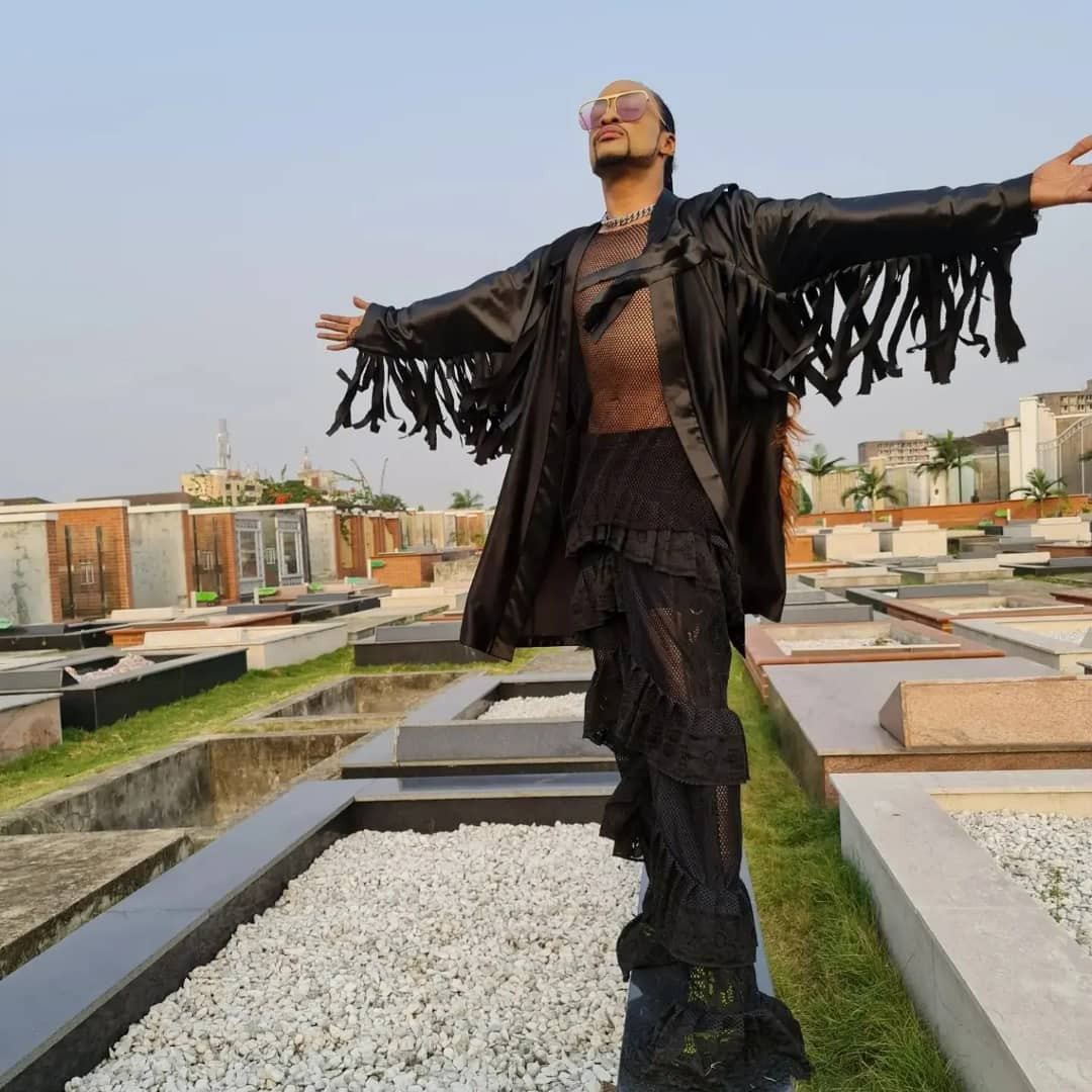    Denrele visits singer Goldie