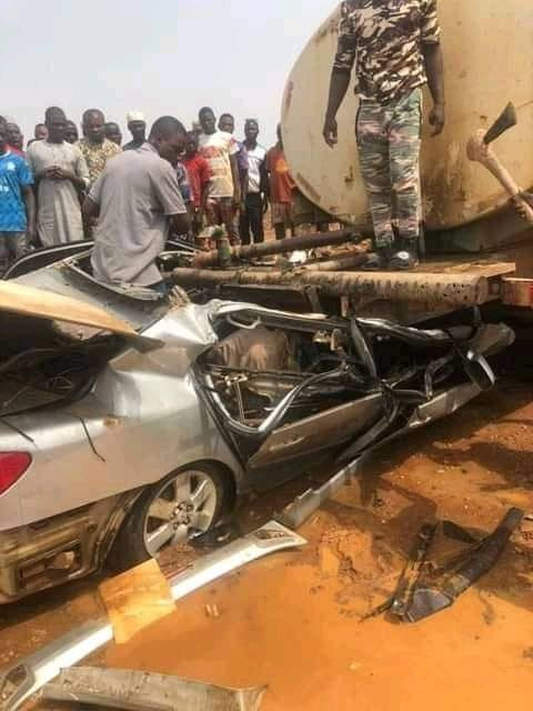 Nigerian man and pregnant wife die in ghastly motor accident, 3-year-old son survives 