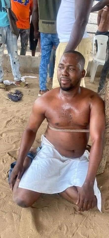 Married man gets beaten for allegedly chatting with wife of Delta politician on Facebook and asking her out on a date (photos)