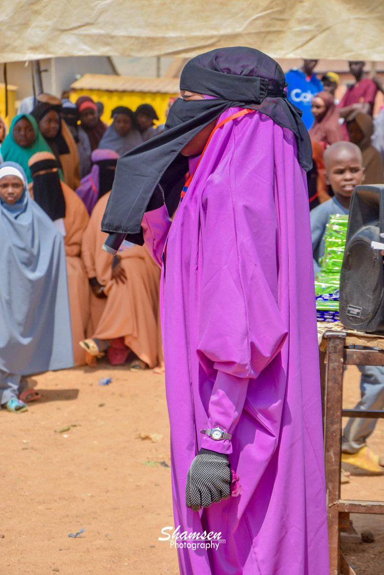 Parents shed tears of joy during graduation ceremony of their children in Bauchi (photos)