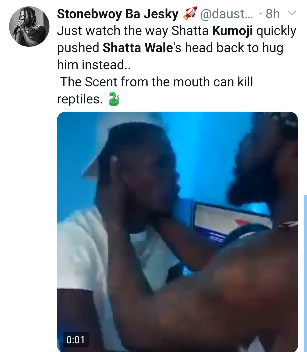 Shatta Wale seen kissing his male security guard Shatta Kumoji on the mouth after gifting him one of his diamond neck chains (video)