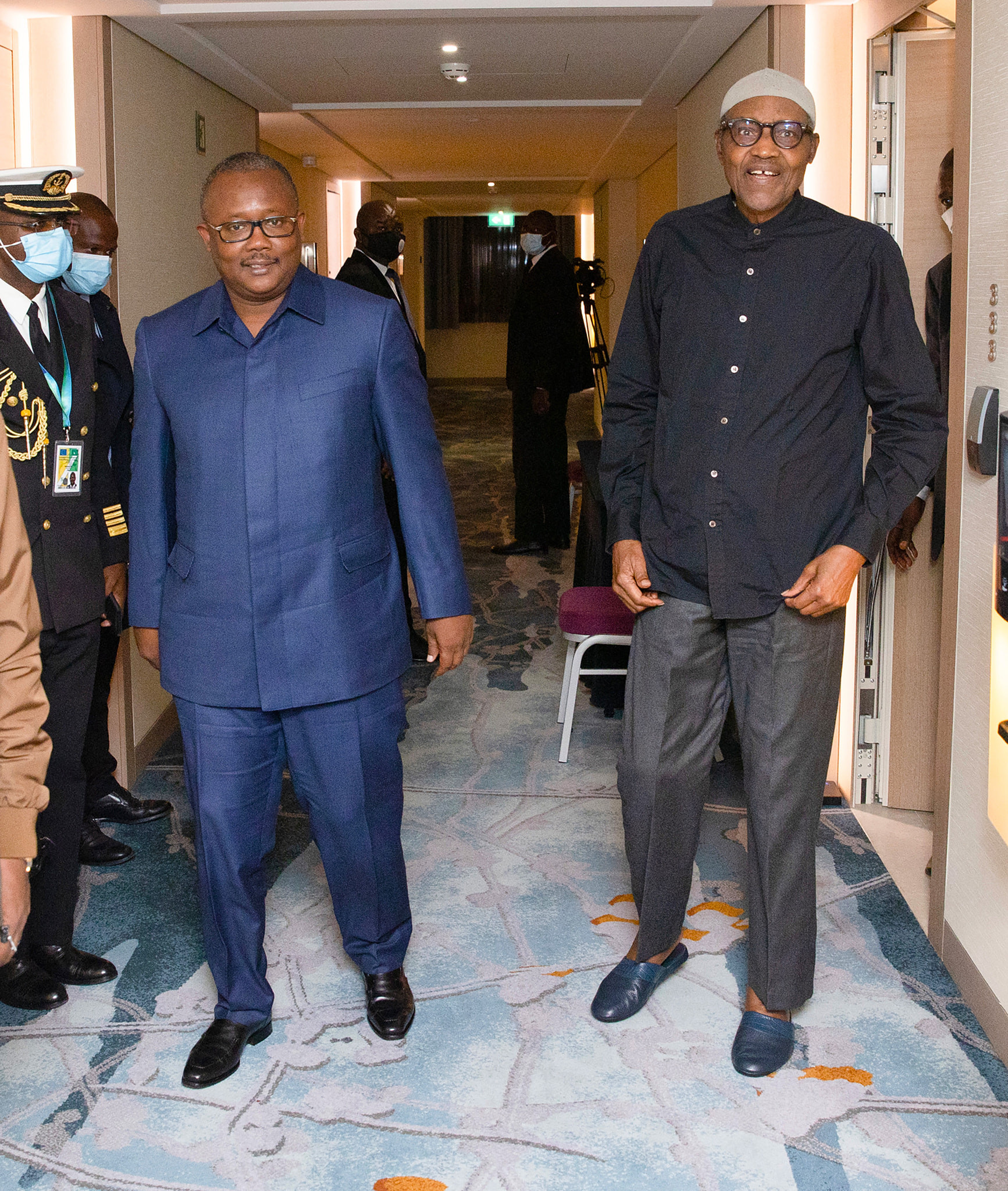 President Buhari rocks casual outfit in Brussels (photos) 