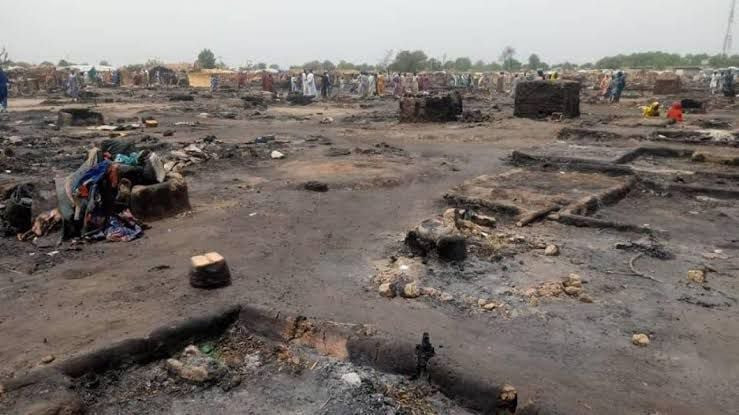 Four dead, many injured as fire razes IDP camp in Borno (photos)