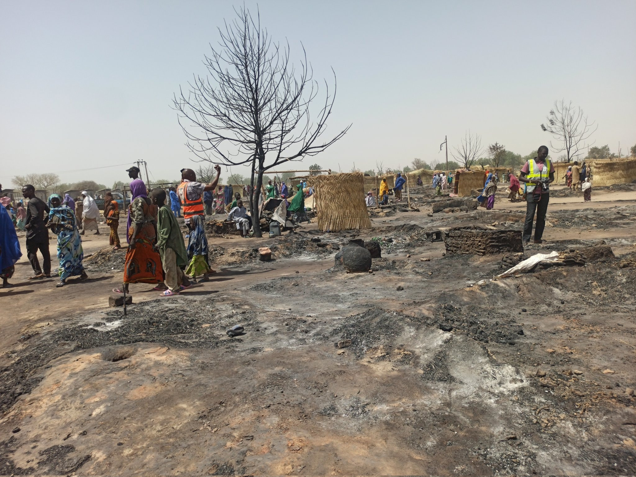 Four dead, many injured as fire razes IDP camp in Borno (photos)