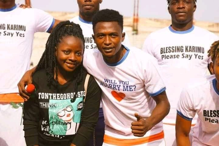 NPFL: Akwa United player proposes to his girlfriend on pitch 