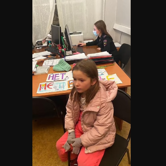 Terrified Russian mother tries to calm daughter after President Putin detained children for 