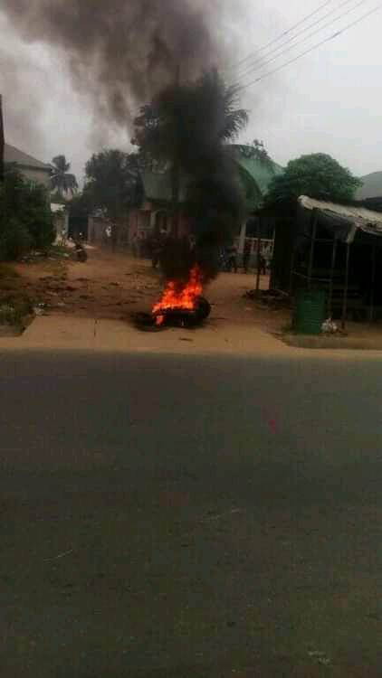 Mob sets ex-convict ablaze for allegedly stealing plantain in Akwa Ibom 