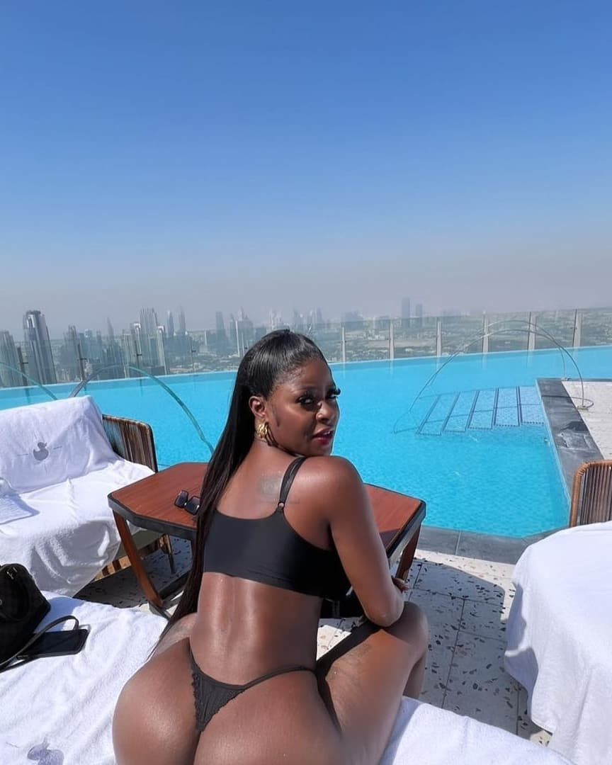 Khloe Abiri shows off her banging body