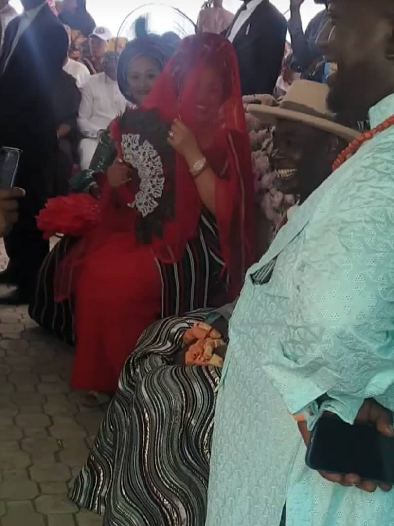 Guests barred from spraying money as Kogi politician Natasha Akpoti weds Warri Chief, Emmanuel Uduaghan (photos/Video)