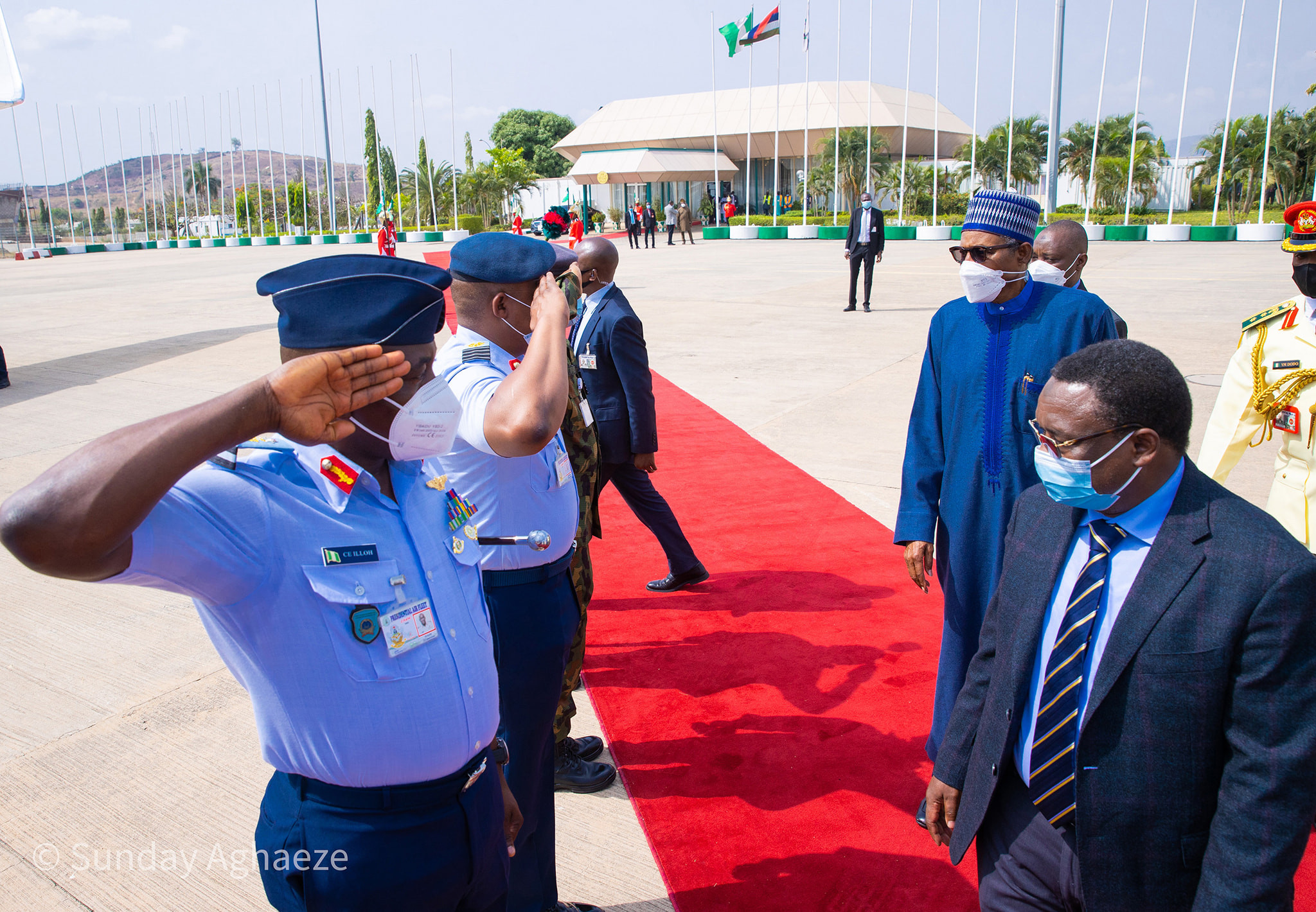 President Buhari departs Nigeria for his medical checkup in the UK (Photos)