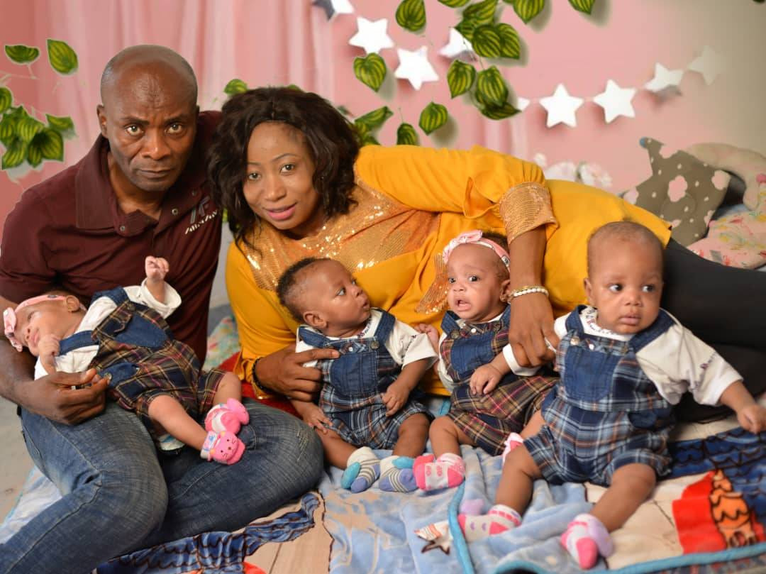  Nigerian woman gives birth to quadruplets after 12 years of waiting 