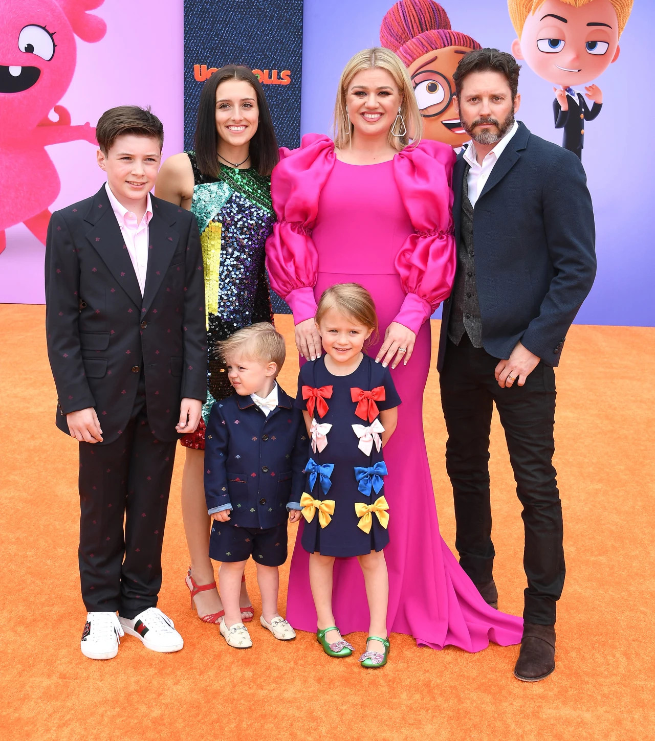 Kelly Clarkson reached divorce settlement with ex-husband Brandon Blackstock, to pay him over $1.3M plus $115,000 monthly spousal support