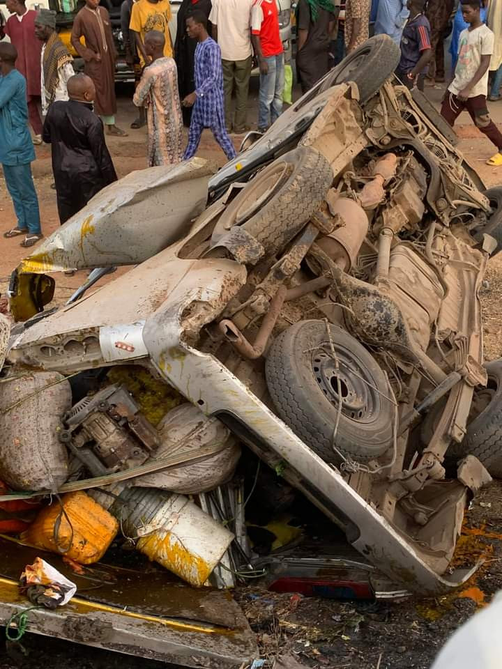 17 killed in Kaduna multiple road crashes 