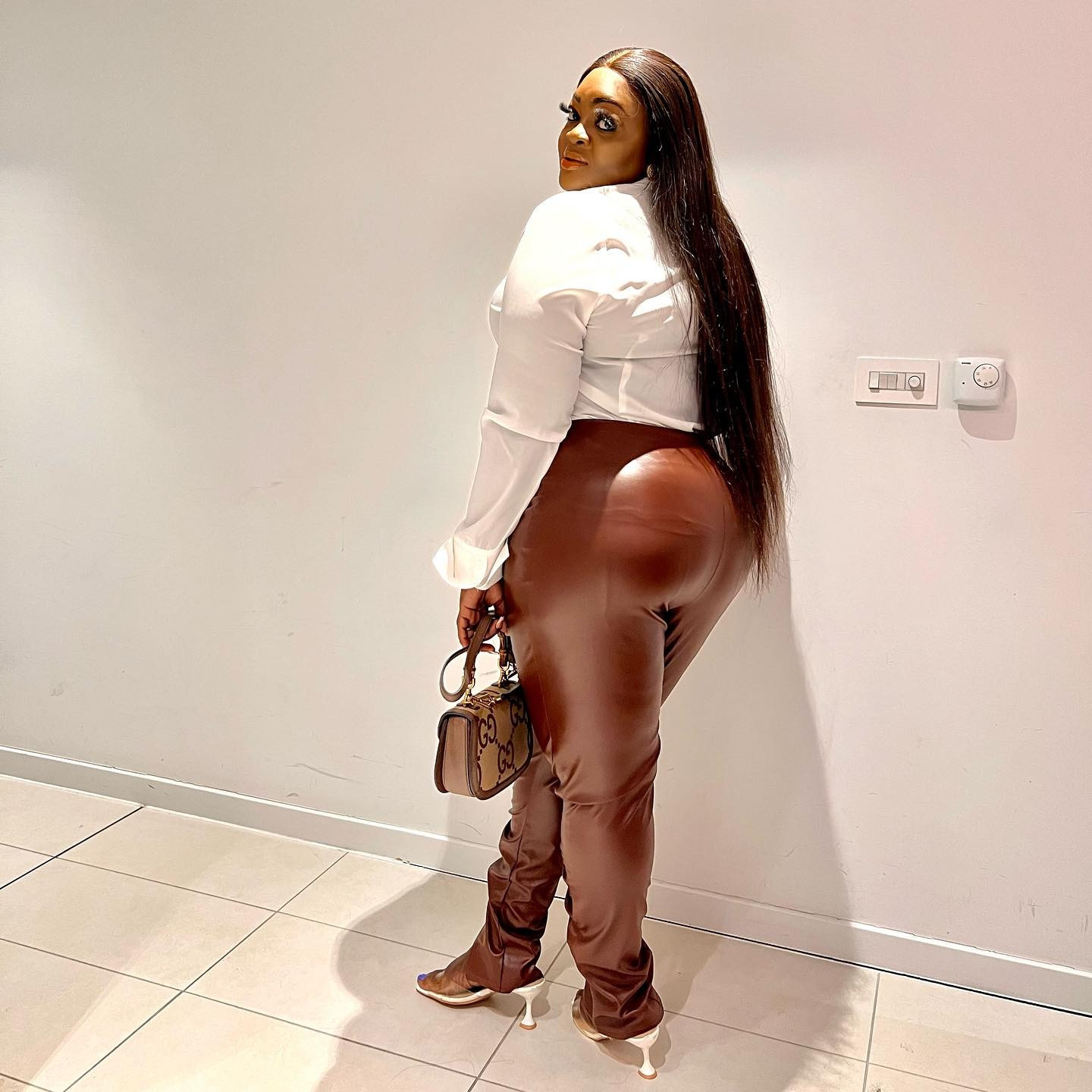 Actress Eniola Badmus shows off her trimmed body in stunning new photos