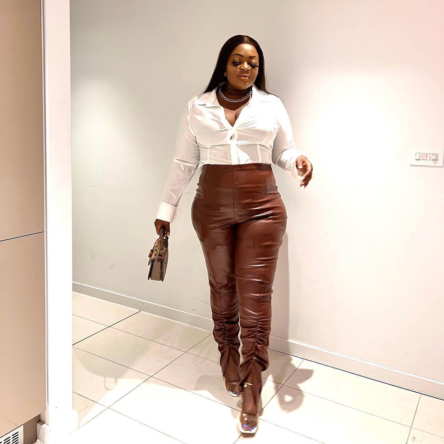 Actress Eniola Badmus shows off her trimmed body in stunning new photos