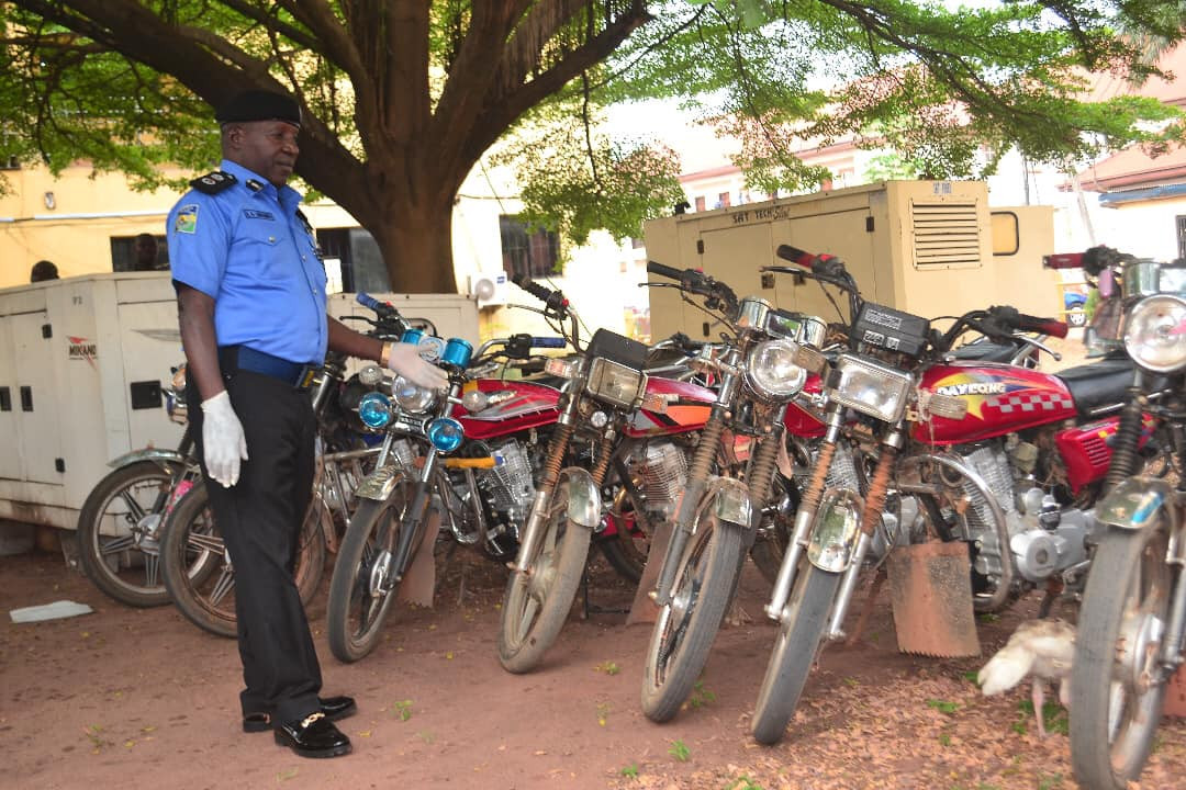 Police gun down three daredevil kidnappers, arrest 43 suspected cultists in Delta 